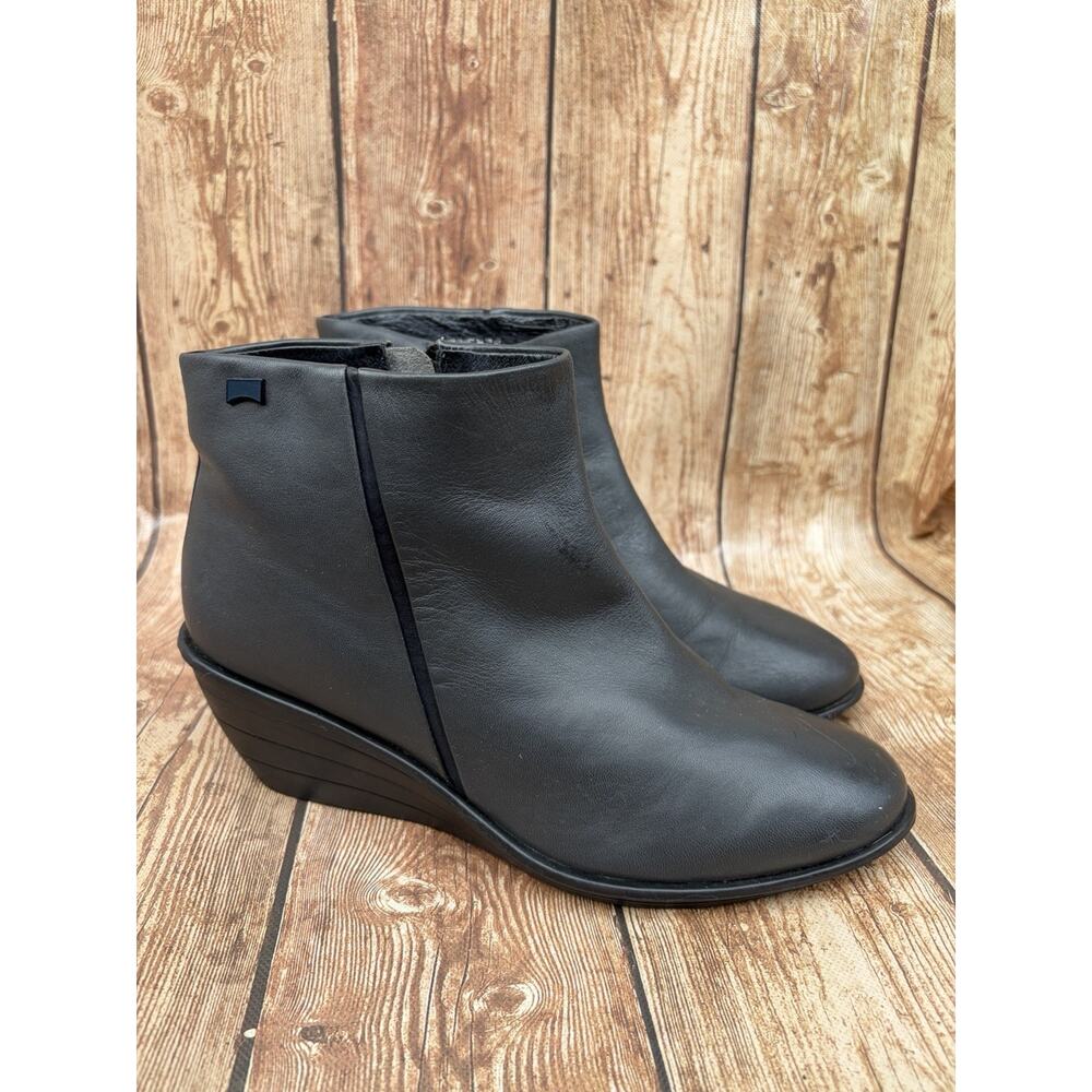 Camper Black Leather Ankle Bootie Side Zip Comfort Round Toe SIZE 38- 7.5 usa